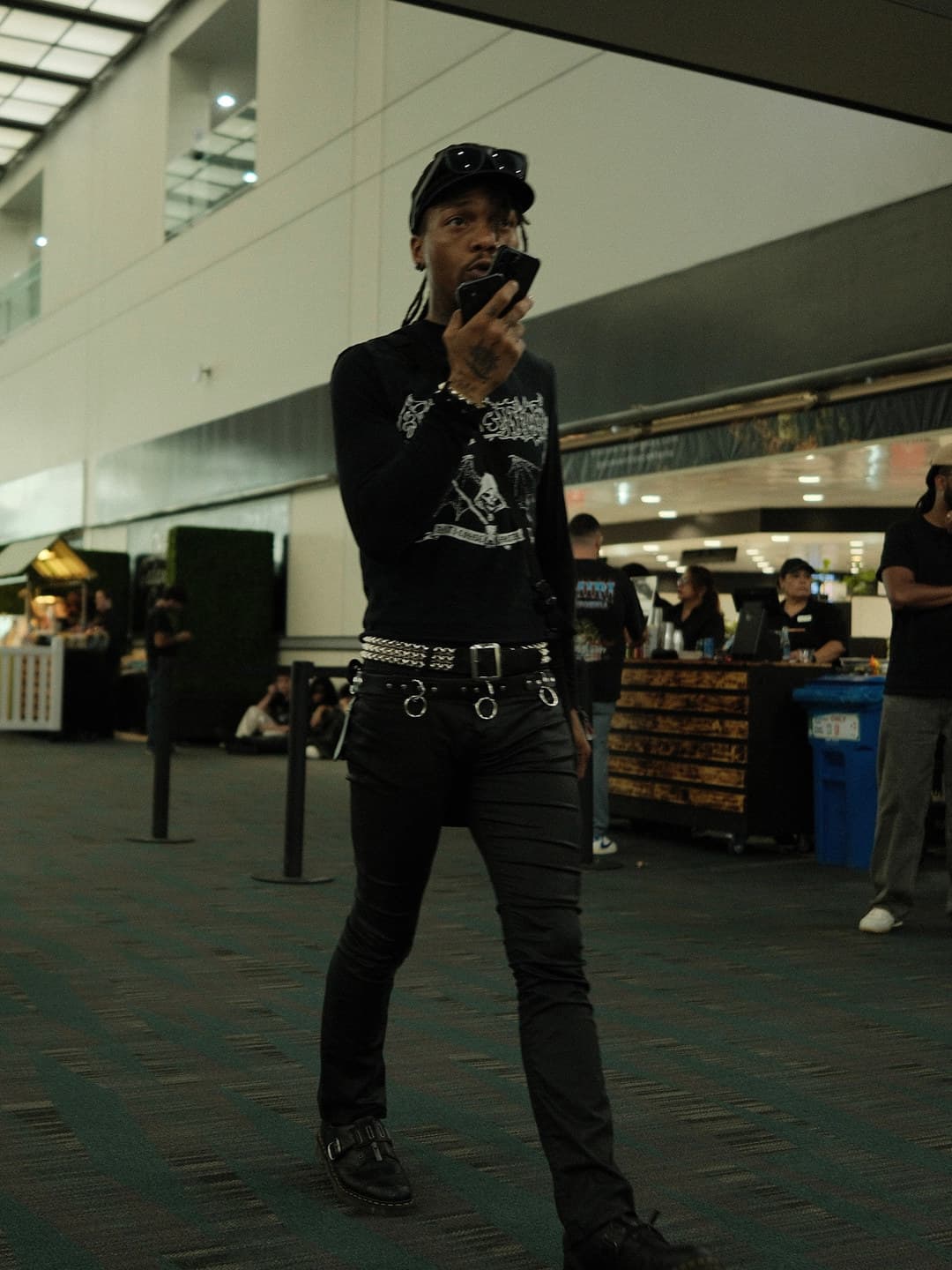 Fitted Graphic Top and Slim/skinny Fit Pants